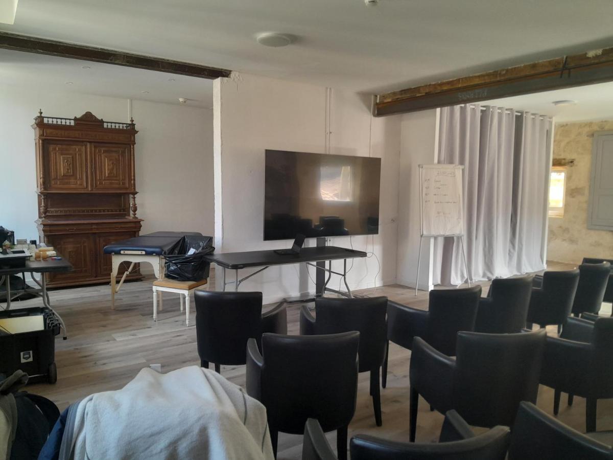 אוש Hotel De France מראה חיצוני תמונה