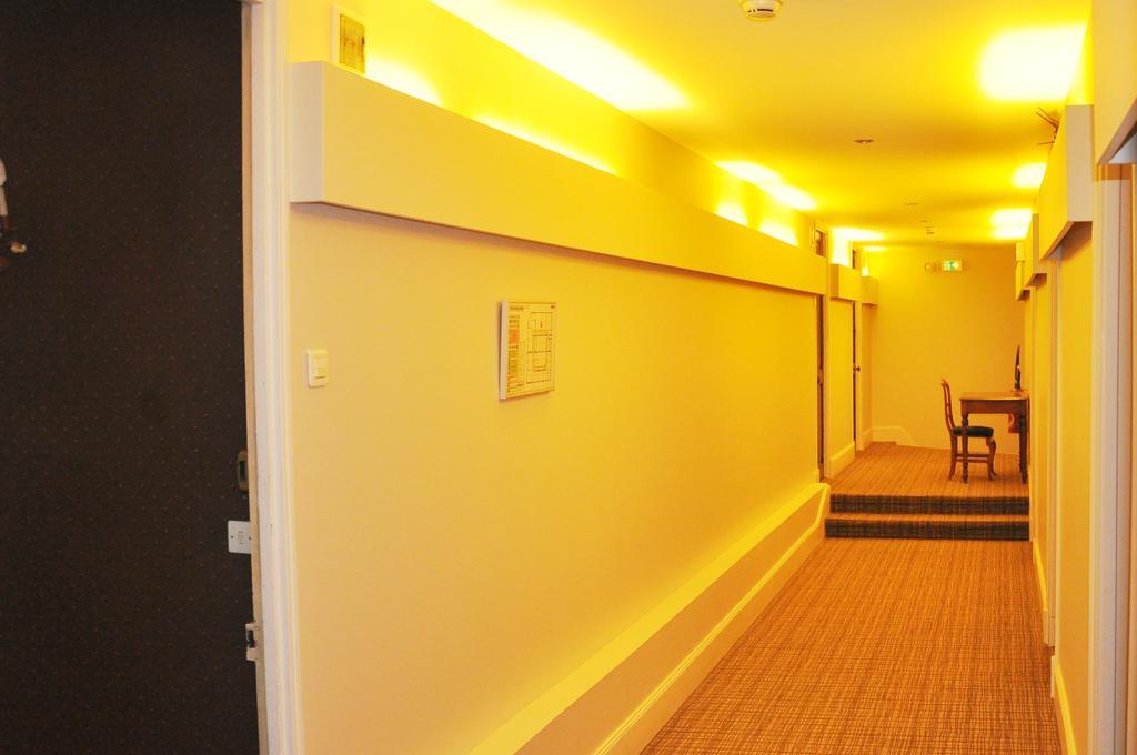 אוש Hotel De France מראה חיצוני תמונה