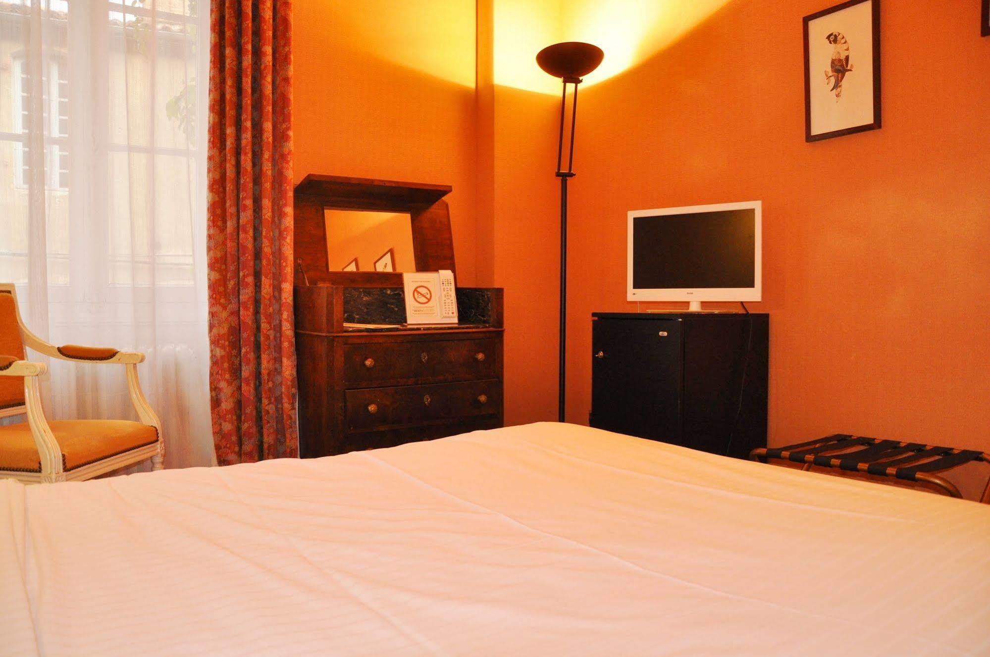 אוש Hotel De France מראה חיצוני תמונה